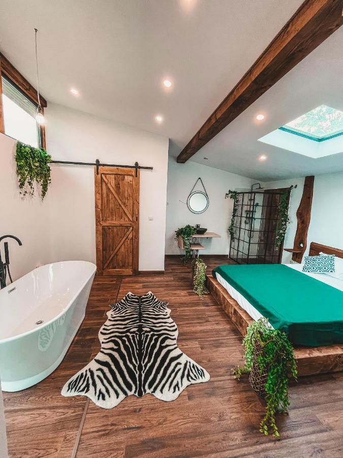 Utopia By Noratlas Heritage - Adults Only Buzau Ngoại thất bức ảnh